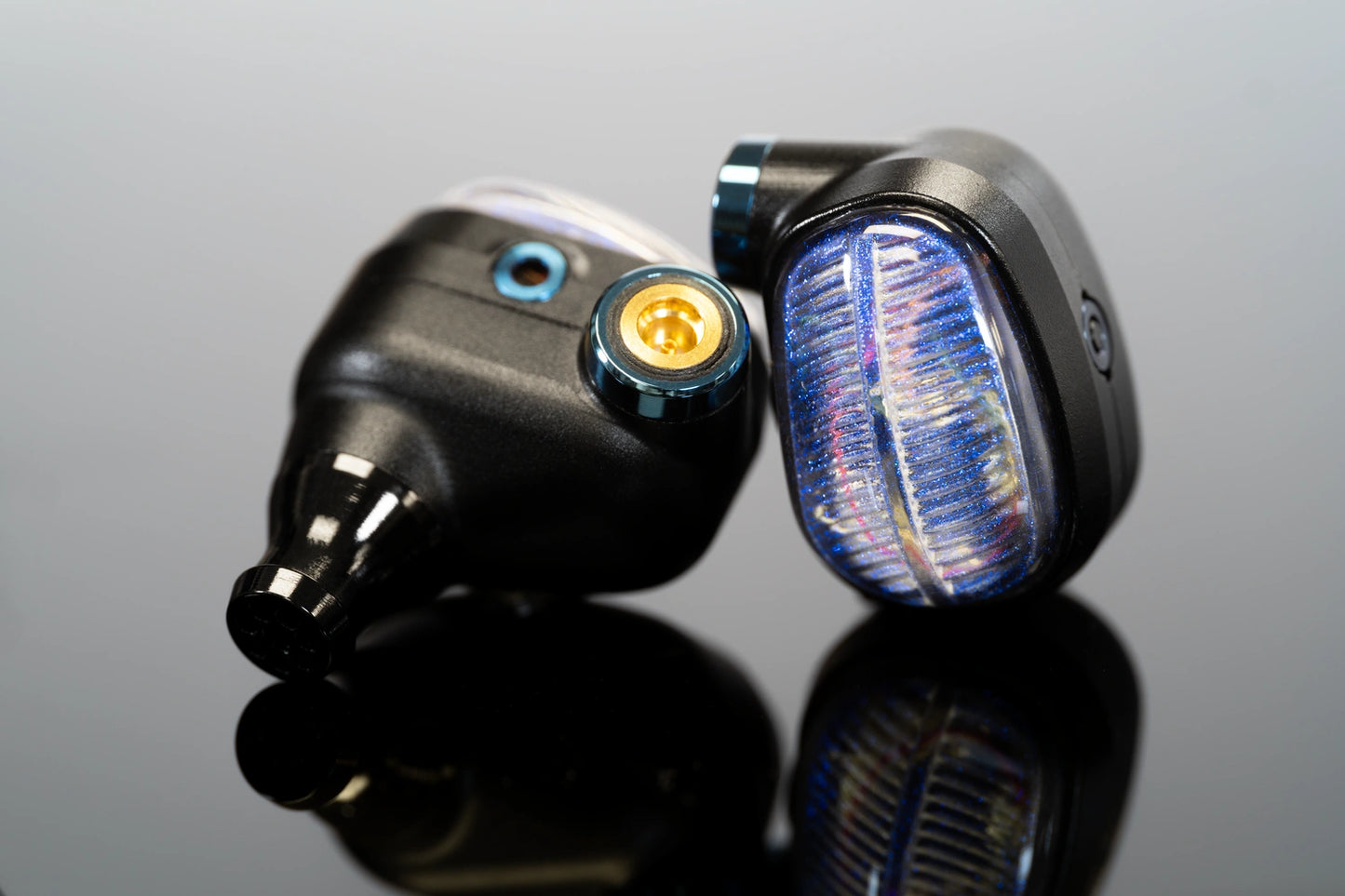 Campfire Audio Alien Brain 入耳式耳機 | 3.5mm & 4.4mm | 隨附USB-C DAC耳擴