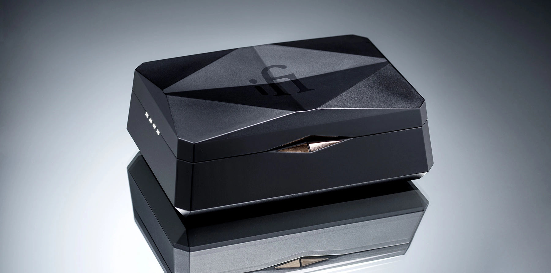 ifi Audio GO POD 旗艦藍牙耳掛式耳擴 | 0.78mm/MMCX IEM轉換真無線模組 真無線藍牙耳機 iFi-Audio-Go-Pod-tws-module-for-iem-headphones_3