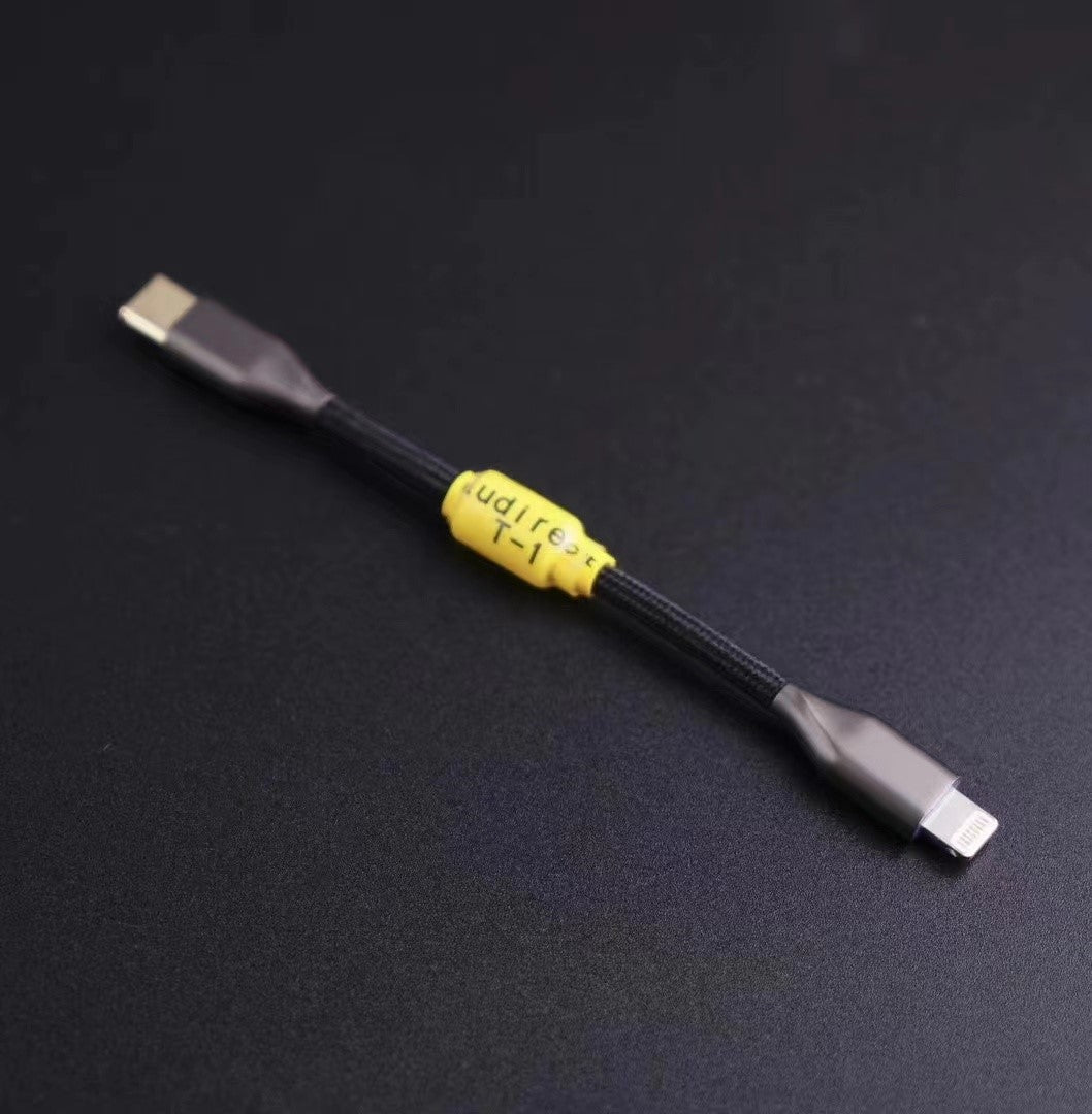 Audirect T-1 升級線 OTG線 Lightning to Type-C DAC Audirect-T-1-OTG_1