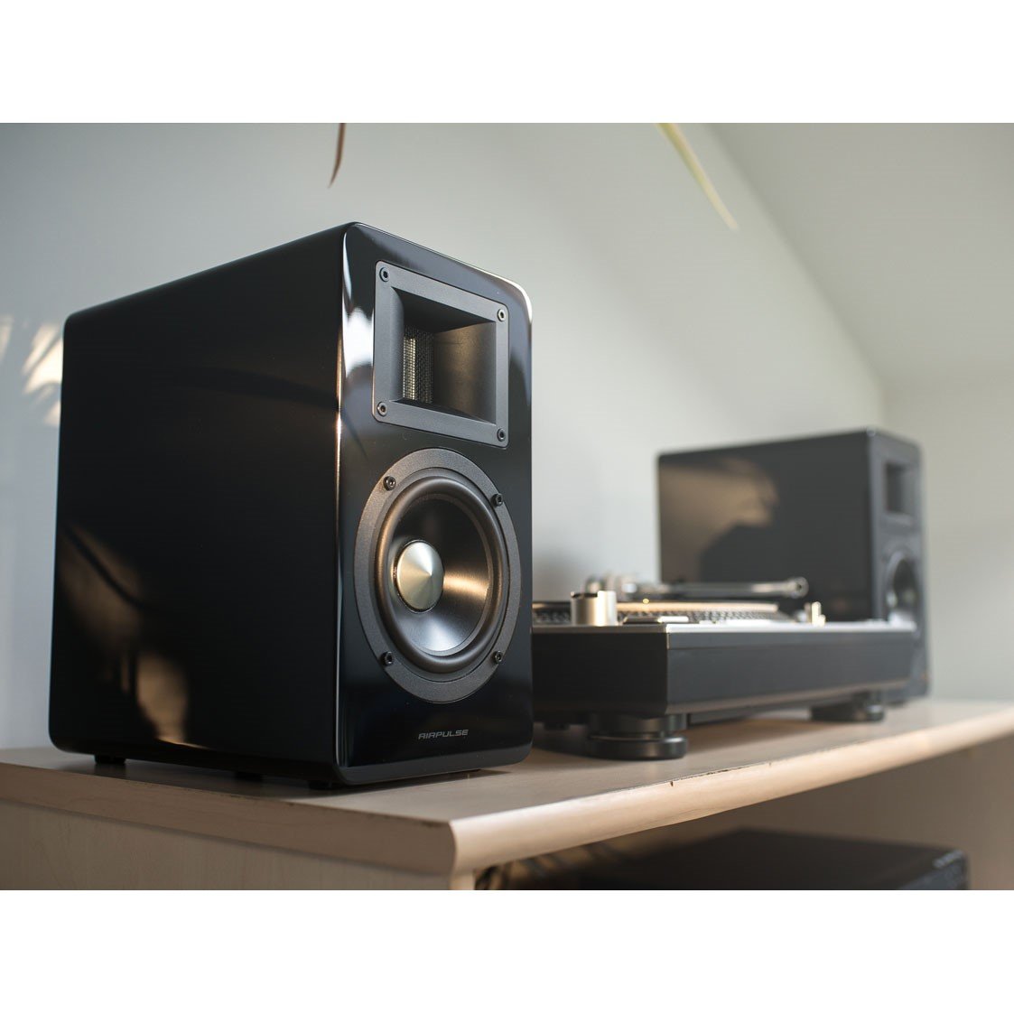 AIRPULSE A100 PLUS 主動式藍牙喇叭 主動式喇叭 airpulse-a100-loudspeaker-background