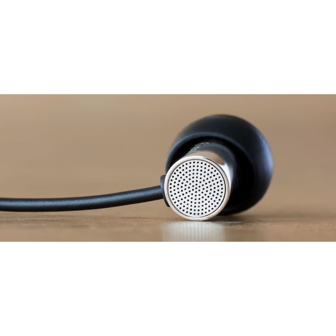 final E3000 耳道式耳機 E3000C 入耳式耳機 附線控麥克風 入耳式有線耳機 final-audio-e3000-headphone-3