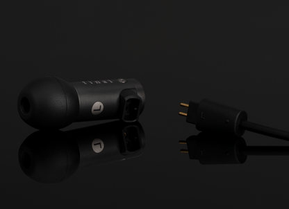 Final S3000 入耳式耳機｜不鏽鋼外殼 漏斗型導音管 動鐵單體 可換線2PIN