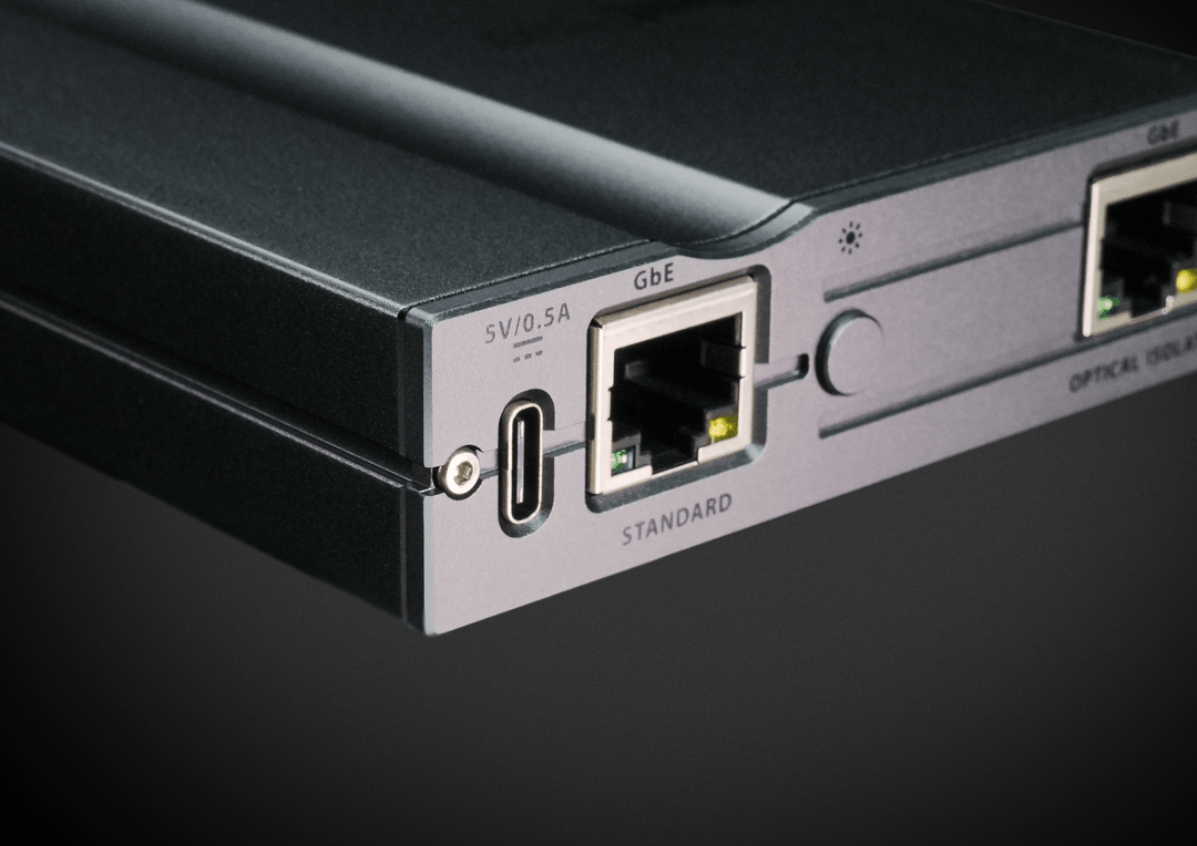 iFi SilentPower LAN iPurifier Pro 光學隔離網路濾波淨化器