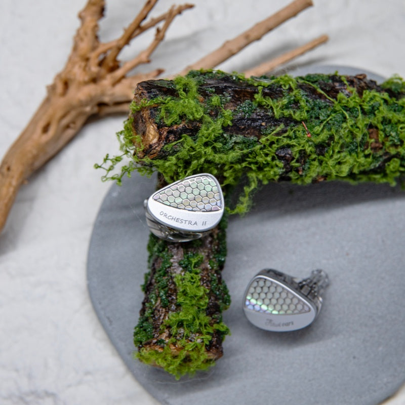 Kiwi Ears Orchestra II 入耳式耳機｜客製化 10 動鐵單體｜透明外殼｜3.5mm + 4.4mm IEM