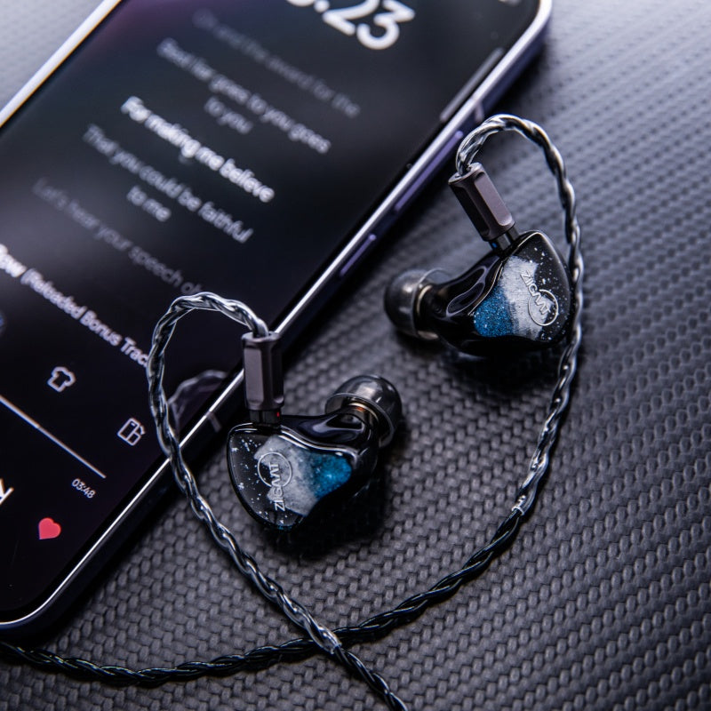 ZiiGaat Horizon 入耳式耳機 1動圈 2動鐵 2平板